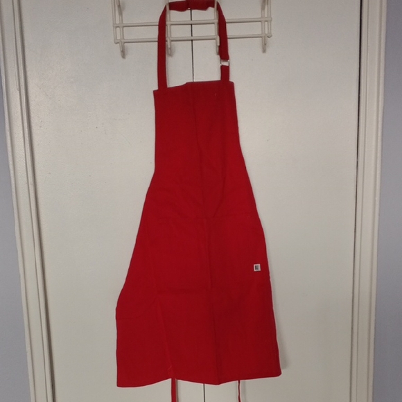 Classic Red Kitchen Apron - Picture 1 of 4